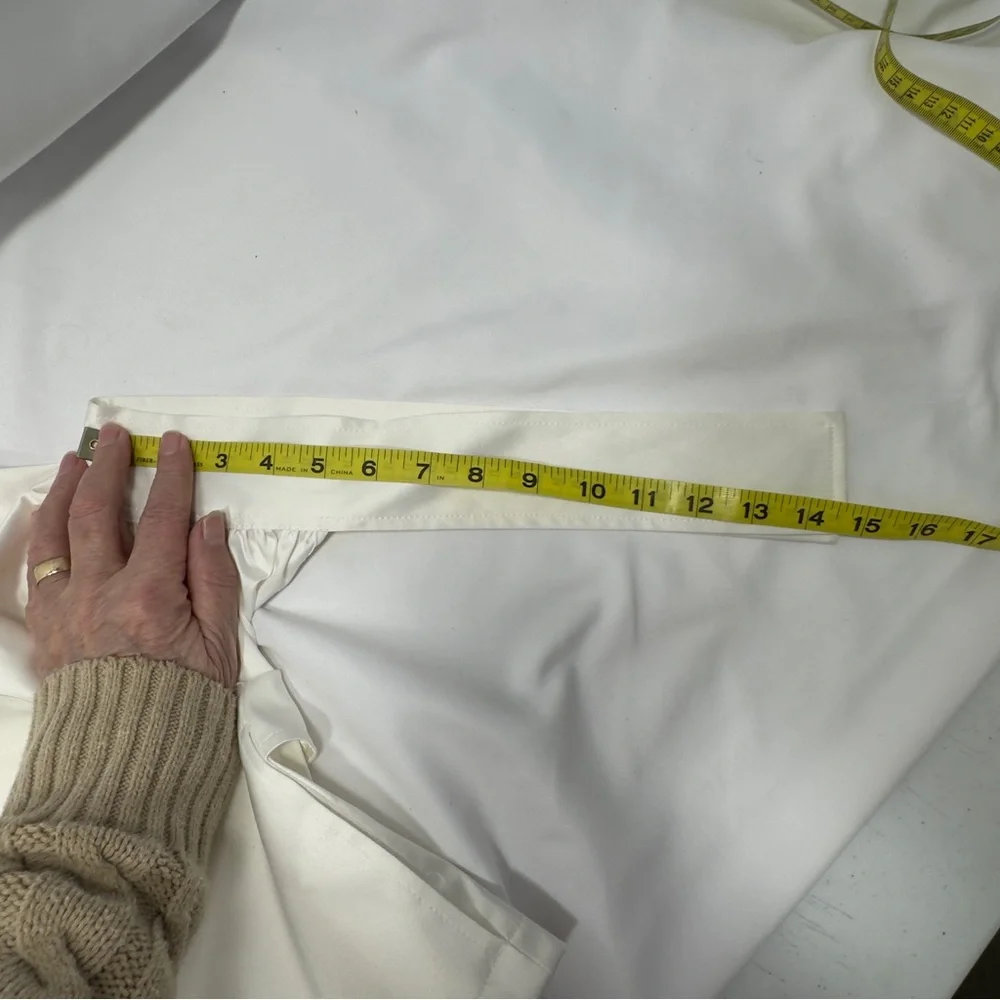Vertigo Paris Cream Cropped Satin Bomber Jacket - Picture 12 of 16
